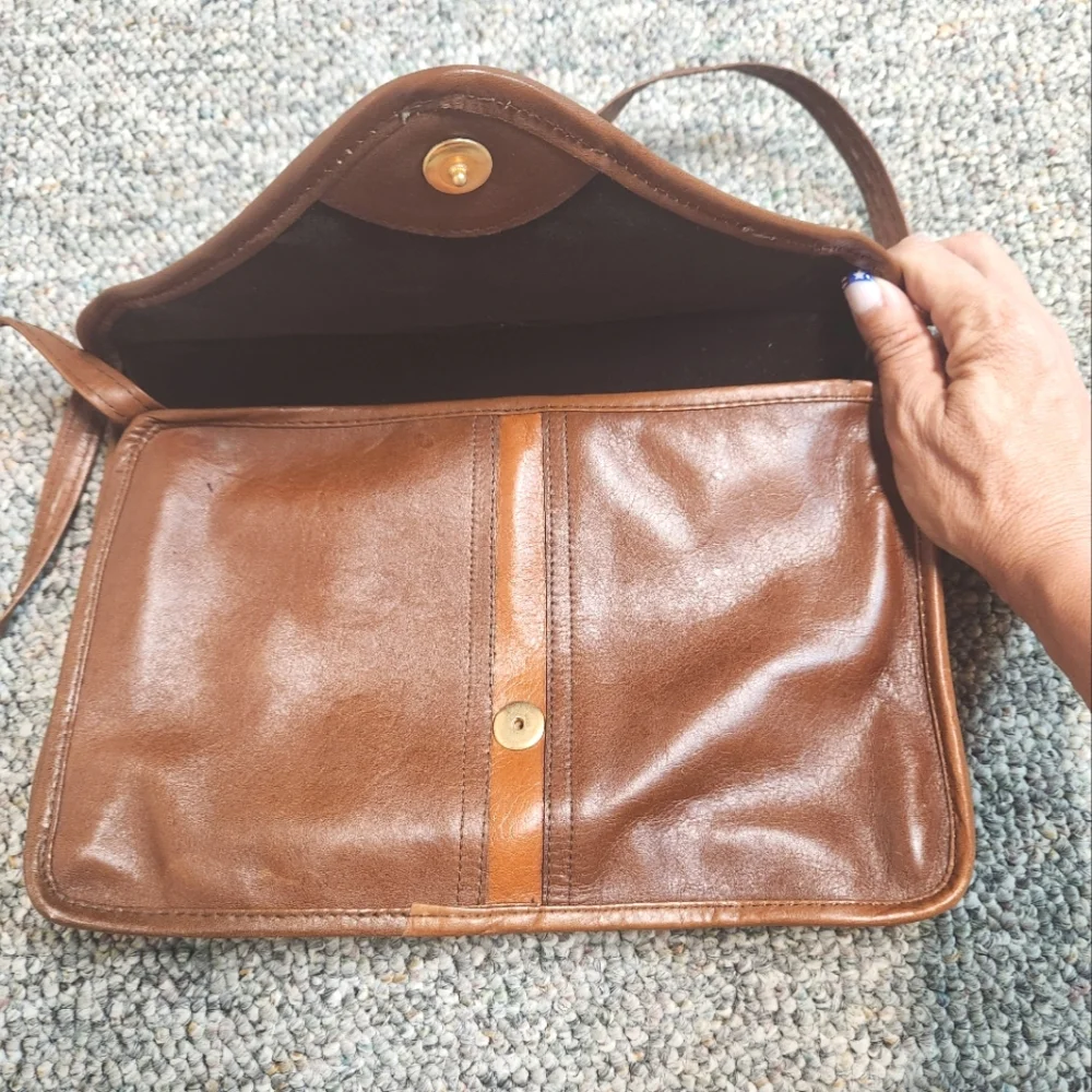 LAND Leather Classic Two Tone Brown Envelope Shoulder/Crossbody/Clutch Bag
